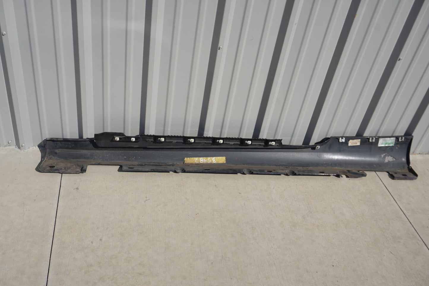 11-17 Mercedes W207 E350 Convertible Right Pass Rocker Panel Skirt Molding OEM