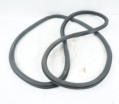 10 - 16 PORSCHE PANAMERA FRONT LEFT DRIVER SIDE DOOR WEATHERSTRIP SEAL OEM