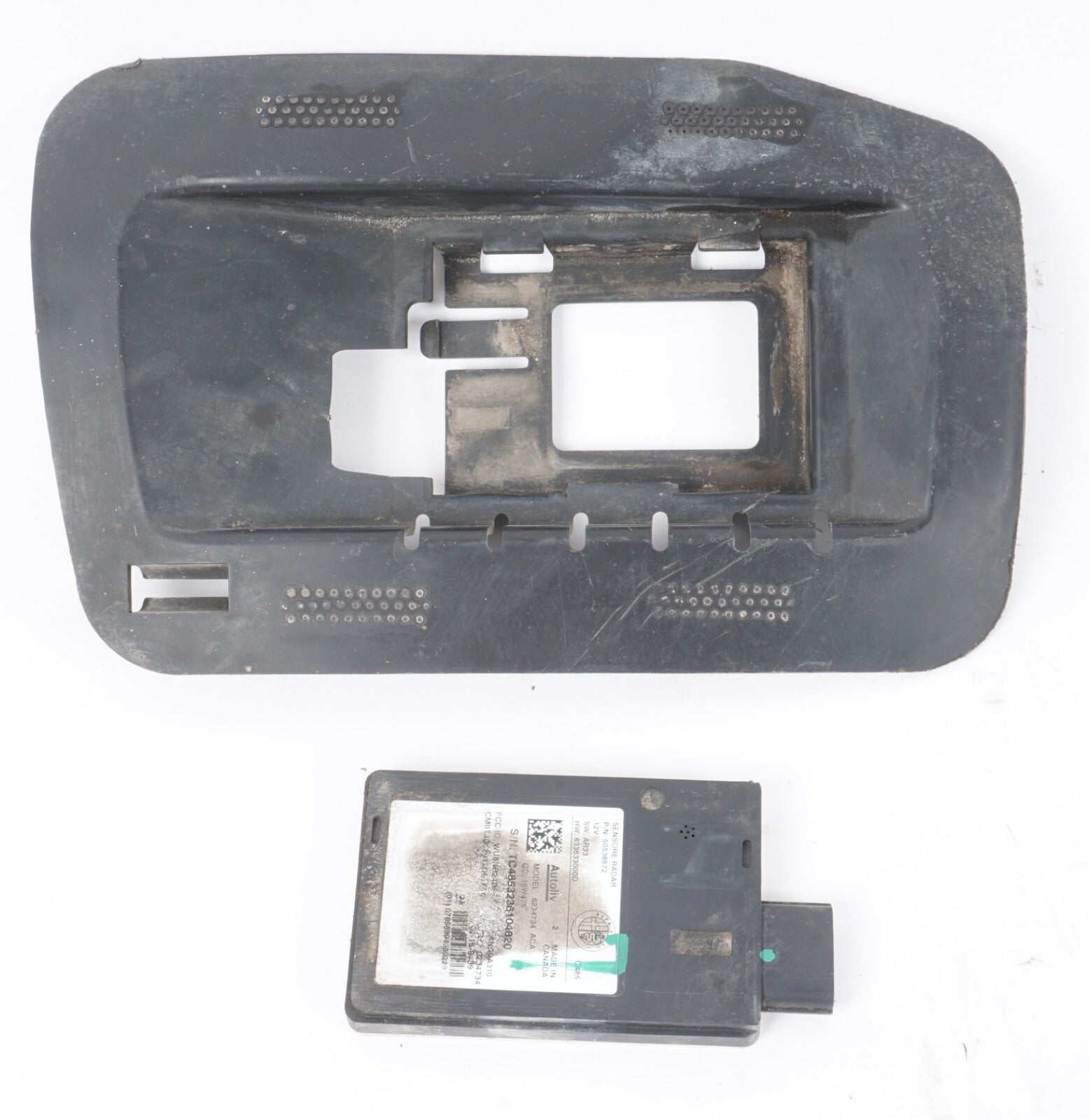 2017-2019 ALFA ROMEO GIULIA REAR LEFT RIGHT BLIND SPOT RADAR SENSOR 50538672