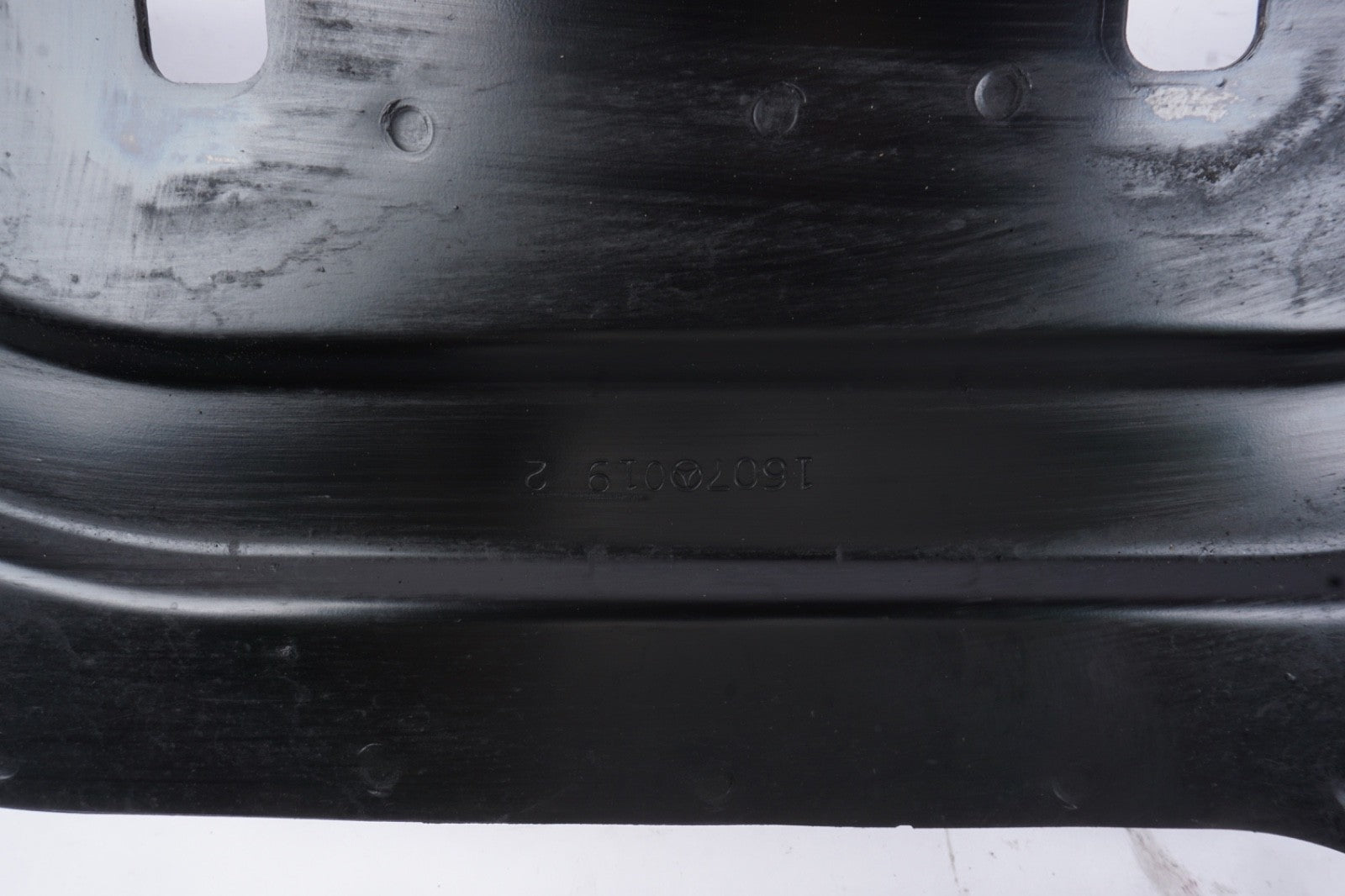 06-12 Mercedes X164 GL450 GL550 Front Right Side Support Bracket OEM