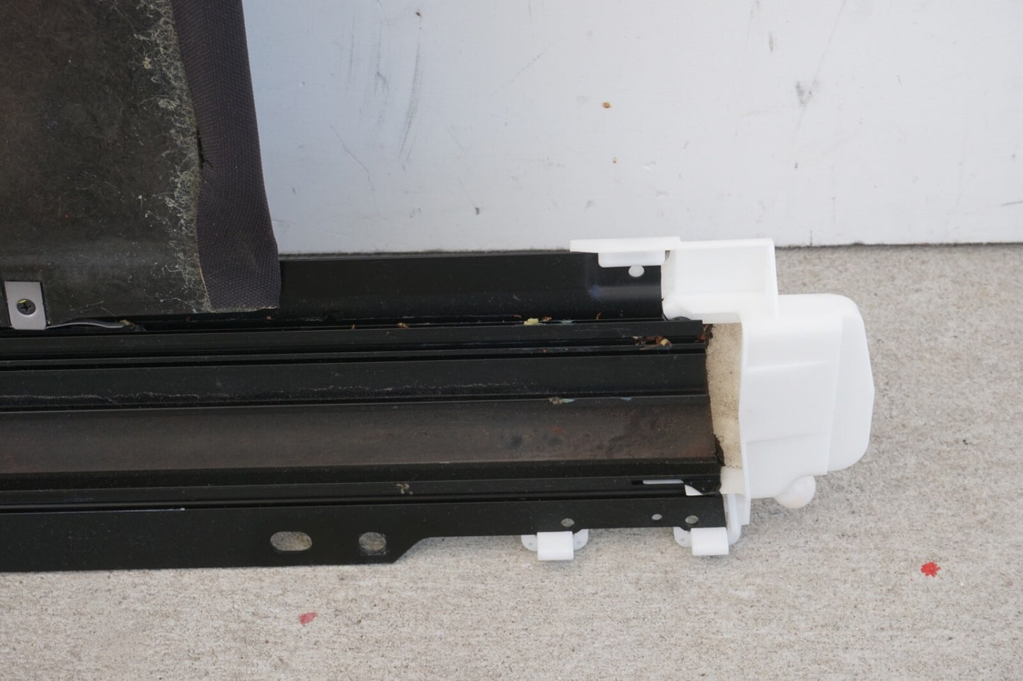 2011 - 2018 PORSCHE CAYENNE SUN ROOF SUNROOF FRAME