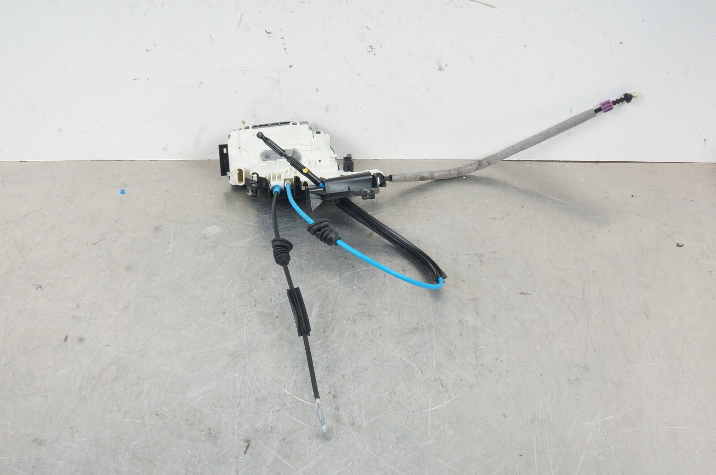08-14 Mercedes W204 C300 C250 C350 Rear Left Door Lock Latch Actuator OEM