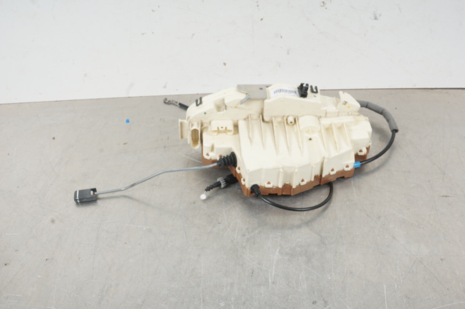 07-14 Mercedes W221 S550 CL550 Front Left Driver Door Lock Latch Actuator OEM
