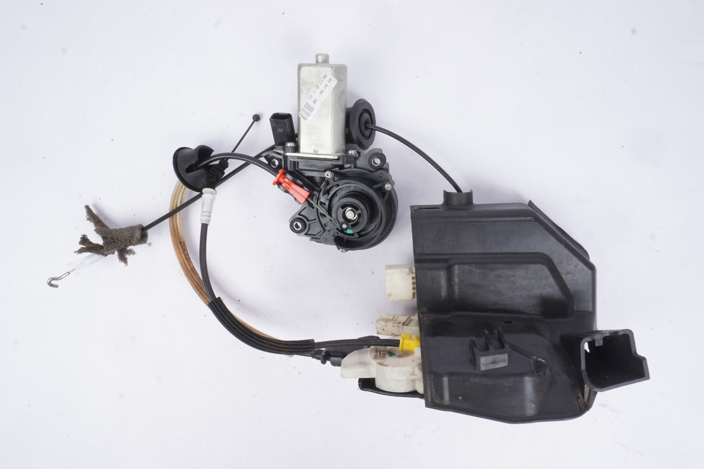2011 - 2018 AUDI A8 QUATTRO FRONT LEFT DOOR LATCH LOCK ACTUATOR OEM