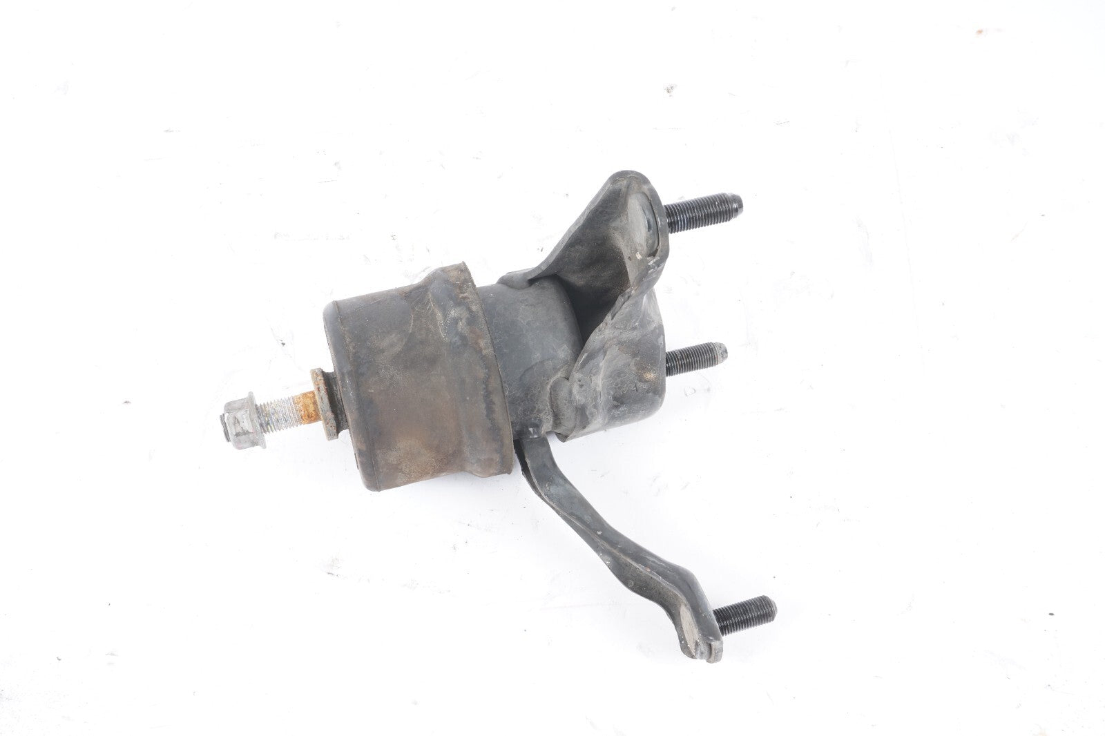 2014 - 2016 Toyota Highlander 3.5l Engine Mount Bracket Support OEM