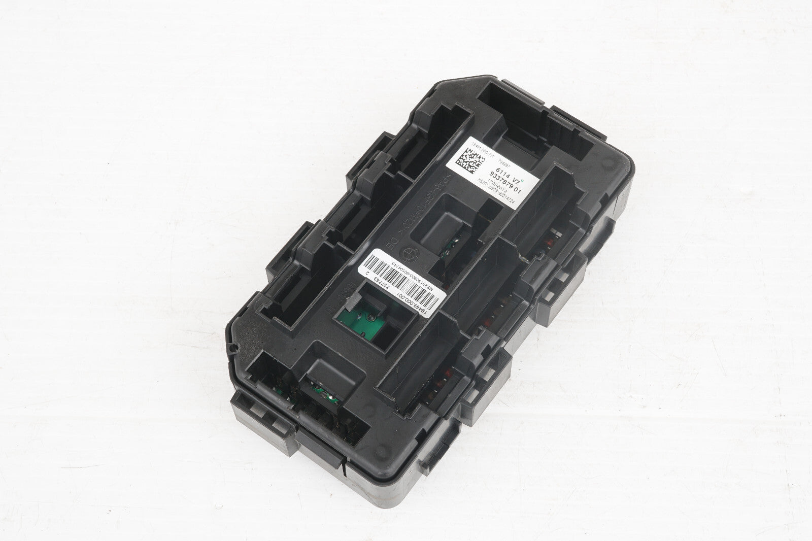 2014 - 2016 BMW 428i F32 FRONT POWER DISTRIBUTION FUSE BOX 9337879   OEM