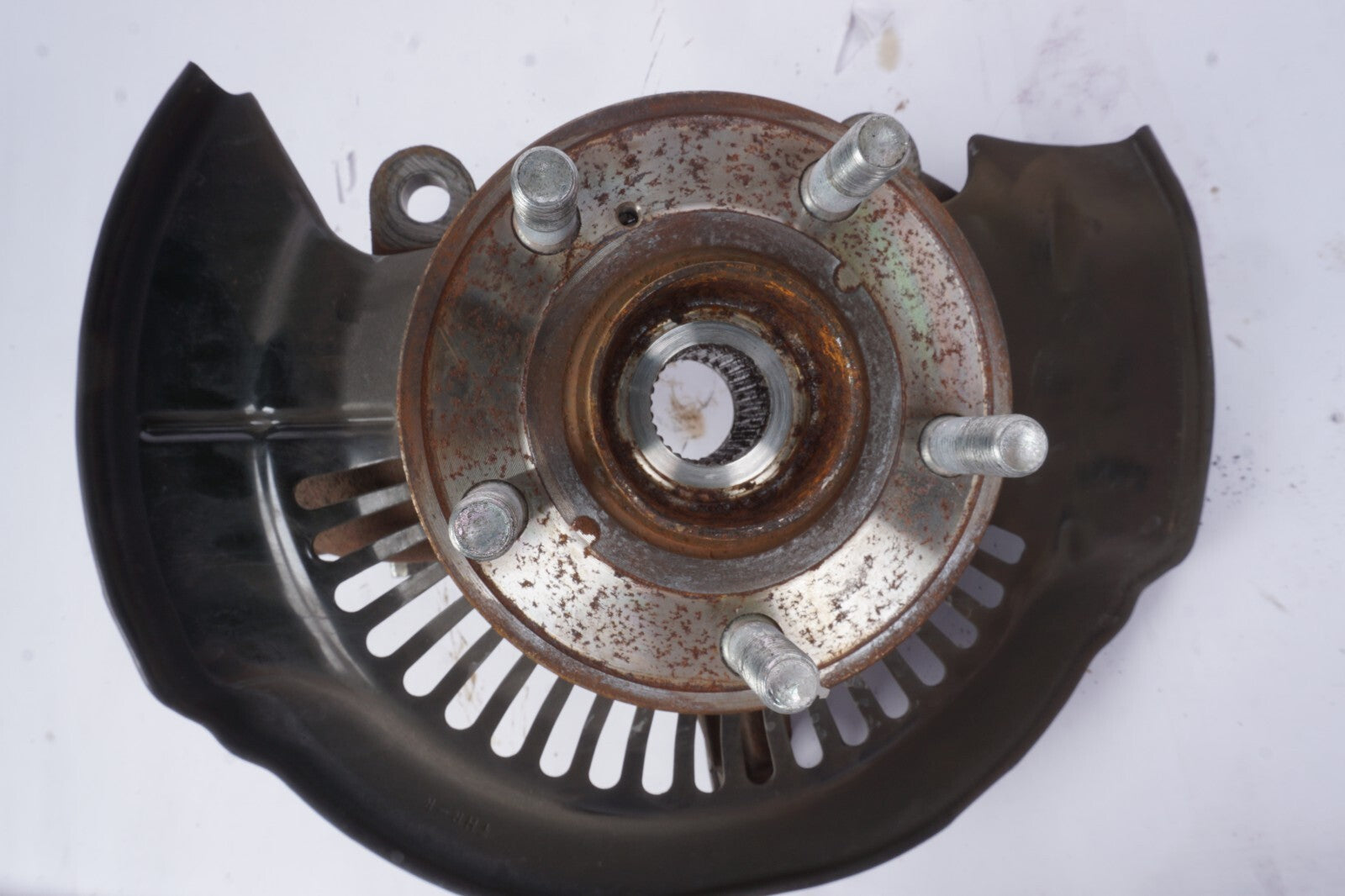 2018 - 2024 Honda Odyssey Front Right Passenger Spindle Knuckle Wheel Hub OEM