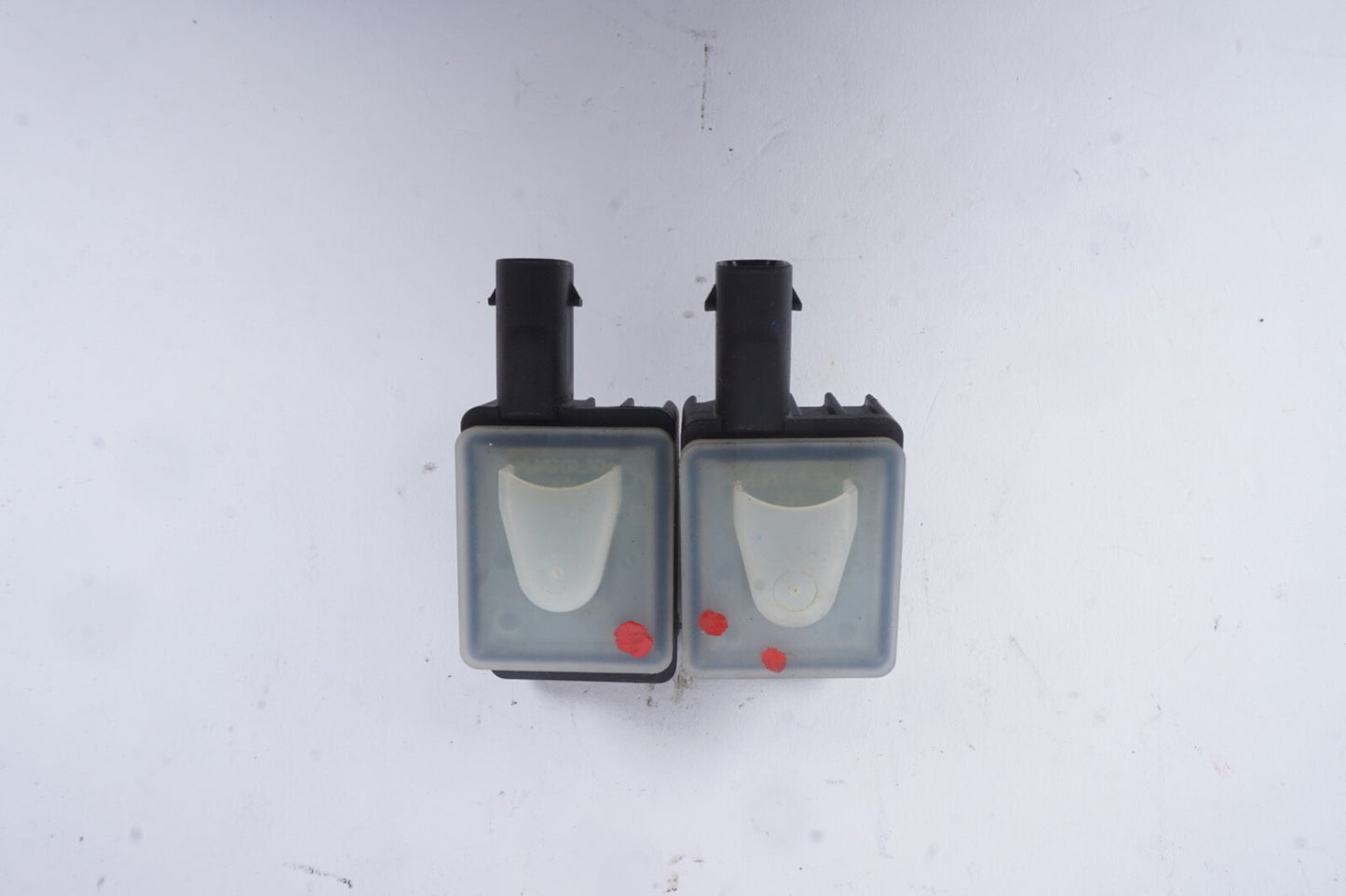 17-19 BMW Mini Cooper CLUBMAN Deployment crash impact sensor 9305252-02 PAIR