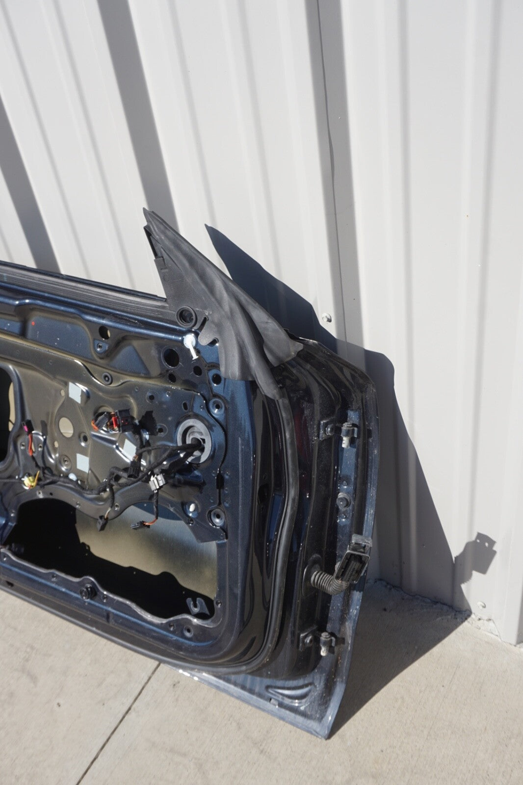 2012 - 2018 AUDI A7 FRONT DOOR SHELL LEFT DRIVER SIDE OEM BLUE
