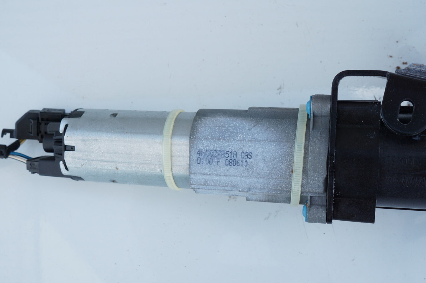 2011 - 2017 AUDI A8L A8 TRUNK LID TAILGATE POWER ACTUATOR MOTOR 4H0827851 OEM