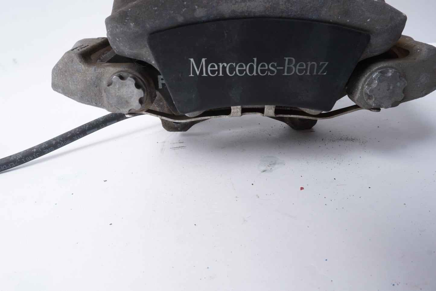 2010-2013 MERCEDES E350 FRONT LEFT DRIVER SIDE BRAKE CALIPER OEM 27K Miles
