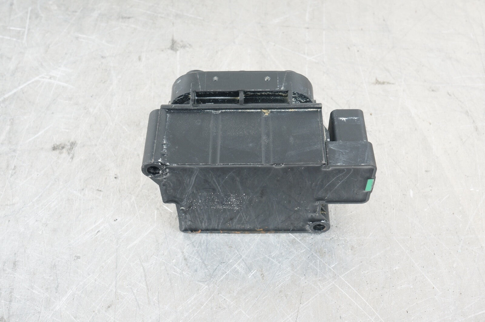2012-2018 AUDI BENTLEY A7 A8 A8L S7 S8 RS7 AIR SUSPENSION CONTROL VALVE BLOCK