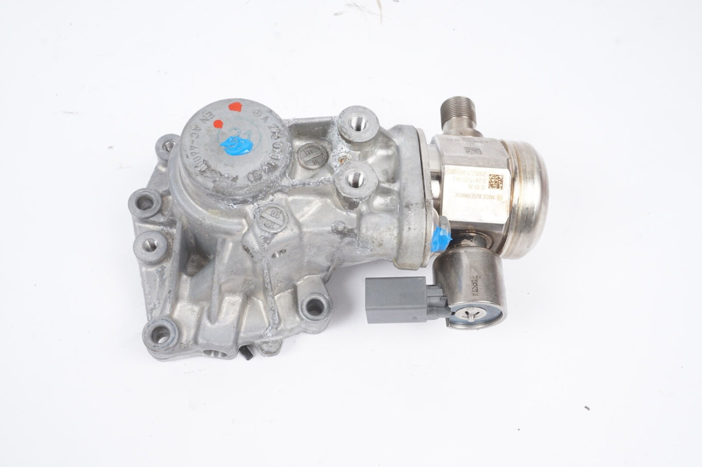 12-18 Mercedes W207 E350 C300 GLE350 M276 High Pressure Fuel Pump 2760700601 OEM