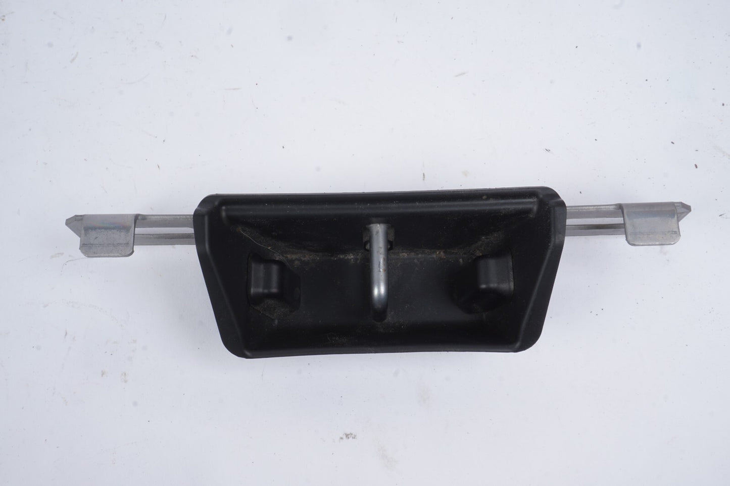 2021 - 2023 Polestar 2 Tailgate Lock Strike Plate 32239635 OEM