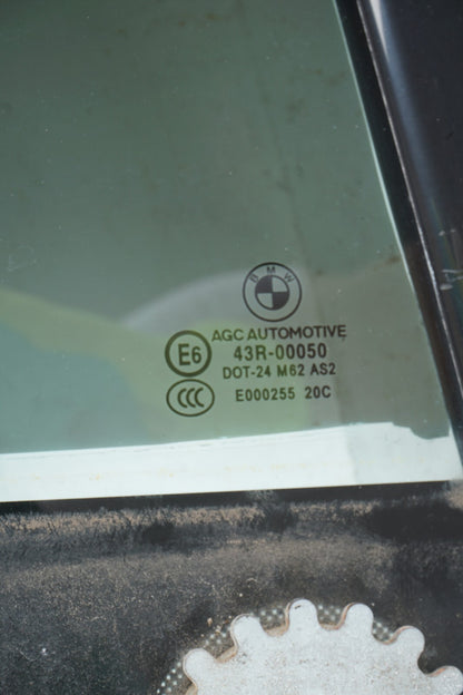 10-17 OEM BMW F07 535 550 GT Rear  Passenger Side Door Quarter Window Glass