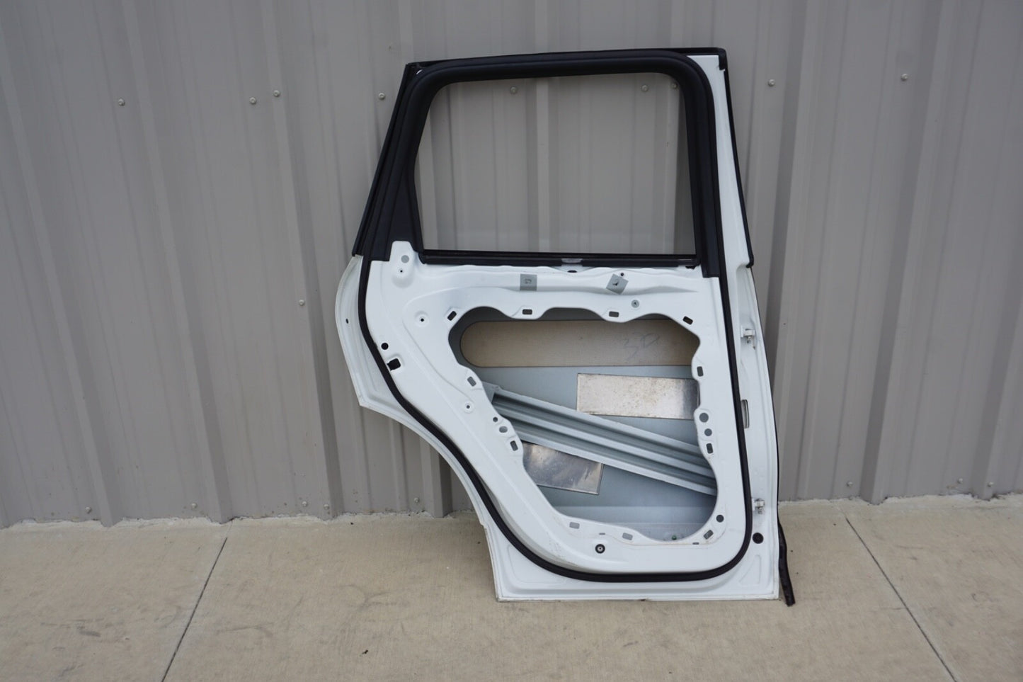 2011 - 2018 Porsche Cayenne 958 Rear Door Shell Left Driver Side OEM