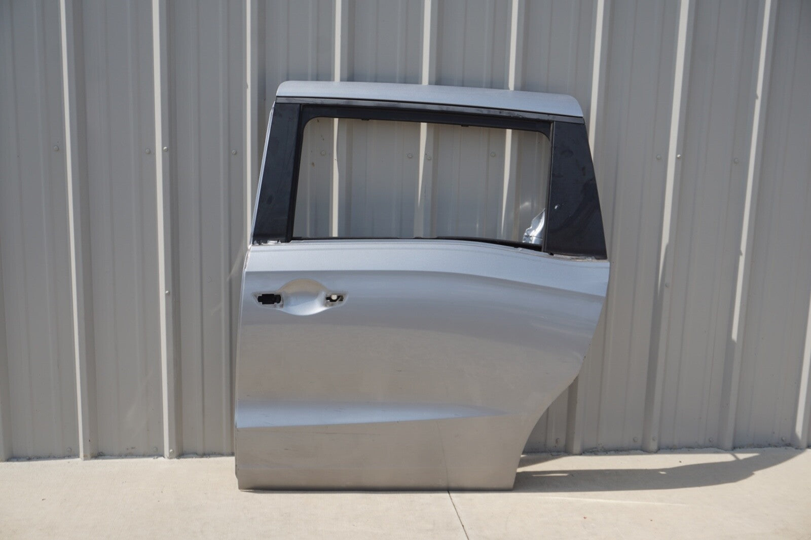2018 - 2024 Honda Odyssey Rear Left Driver Side Sliding Door Shell OEM