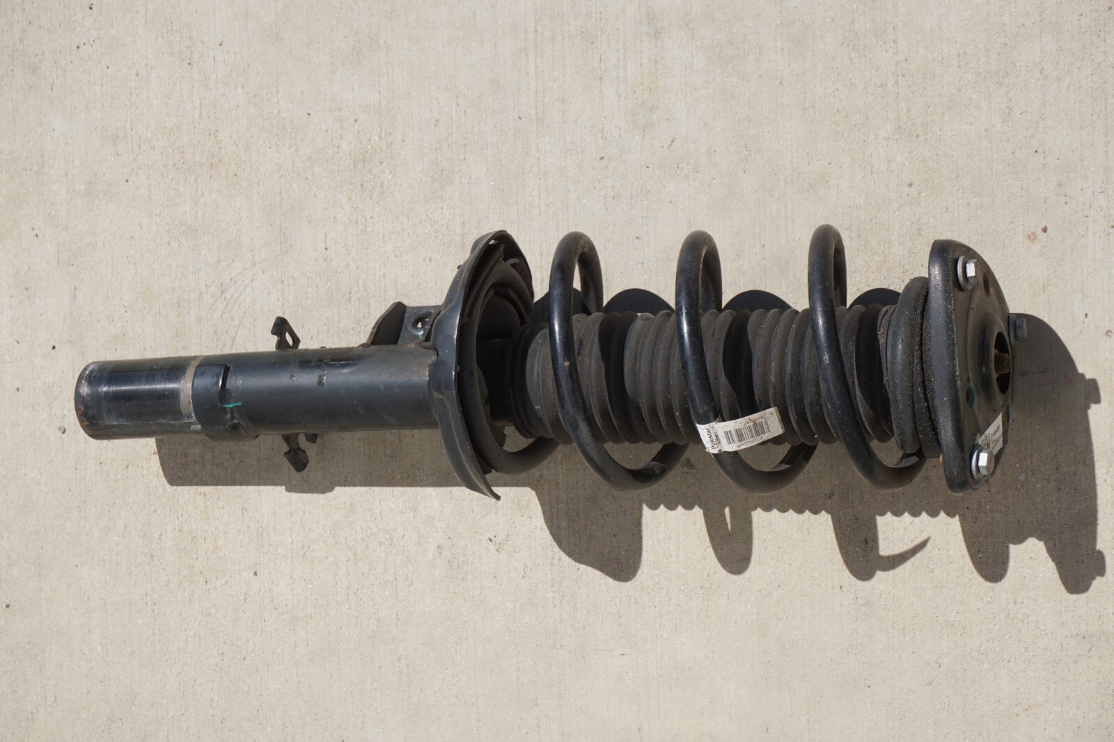 2021-2023 Polestar 2 Front Right Passenge Shock Strut Absorber & Coil Spring OEM