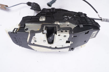 Mercedes W221 S400 S550 Front Left Side Door Lock Latch Actuator Keyless Go OEM