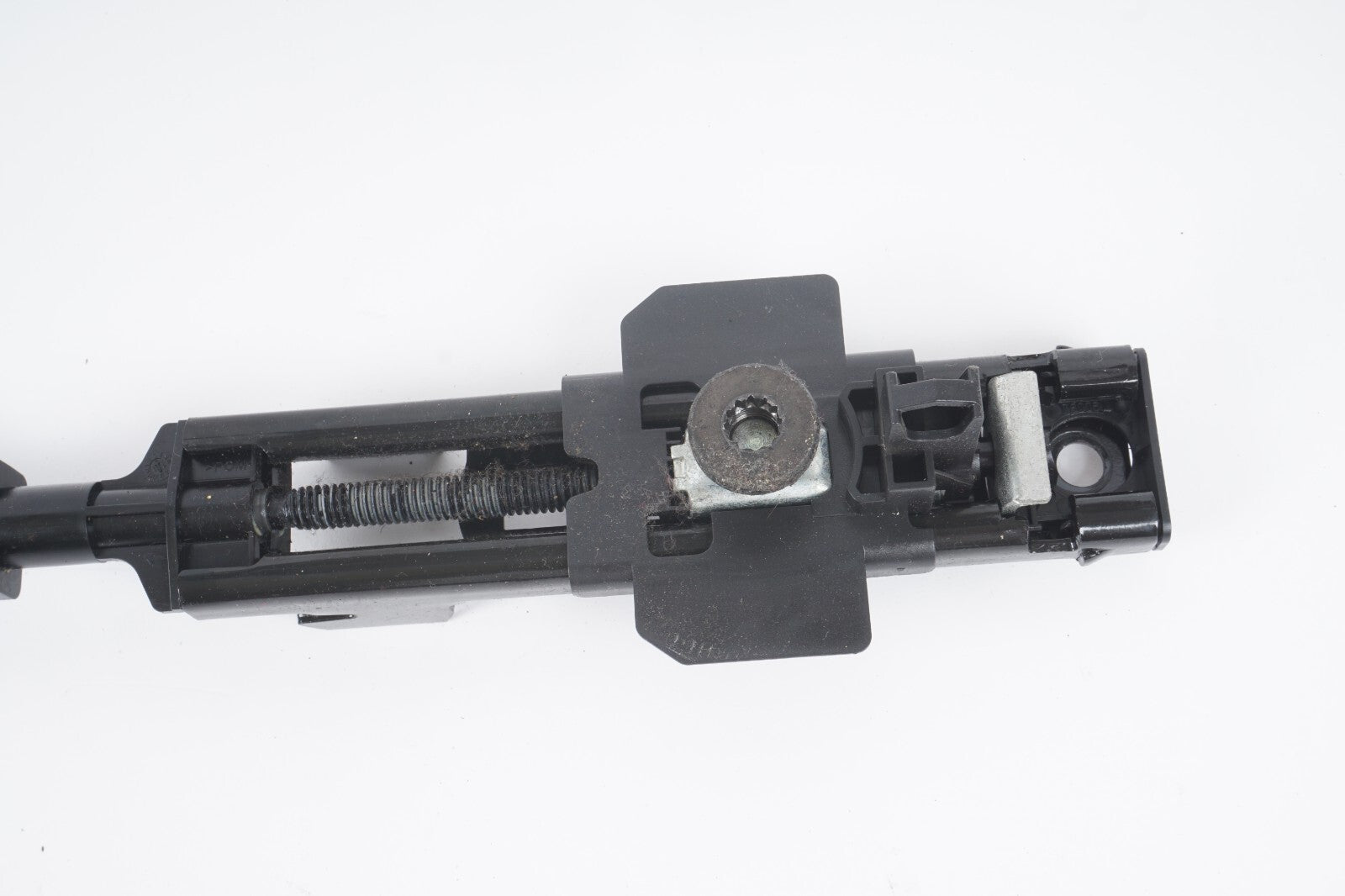 11-17 AUDI A8 A8L S8 FRONT LEFT DRIVER  SEAT BELT HEIGHT ADJUSTER MOTOR   OEM