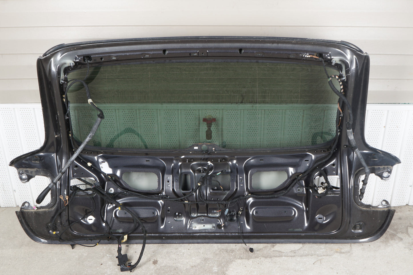 2007 - 2009 AUDI Q7 TRUK TAILGATE LIFTGATE HATCH OEM