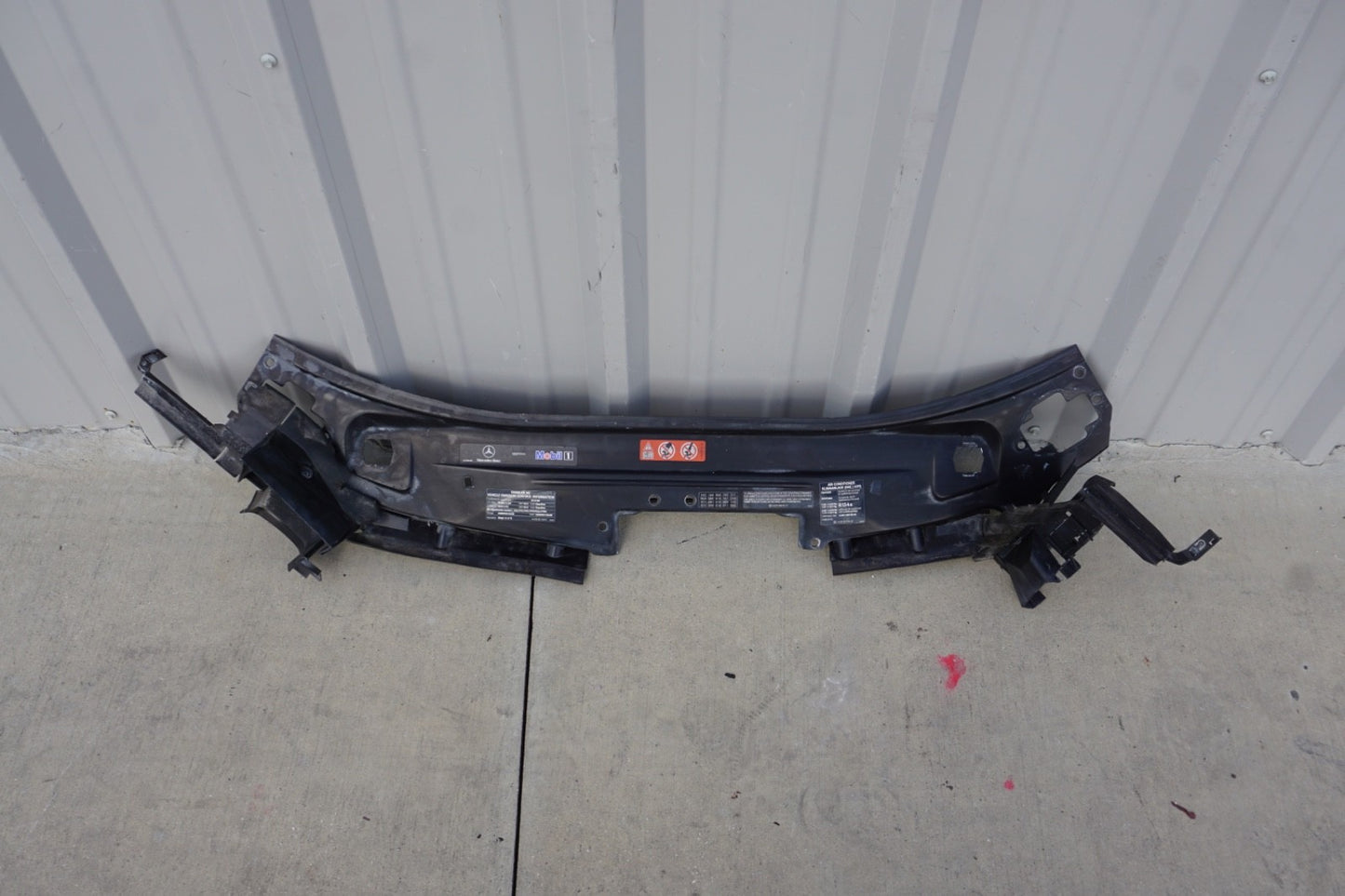 10-13 Mercedes W221 S63 AMG S400 S350 S550 Upper Radiator Core Support OEM