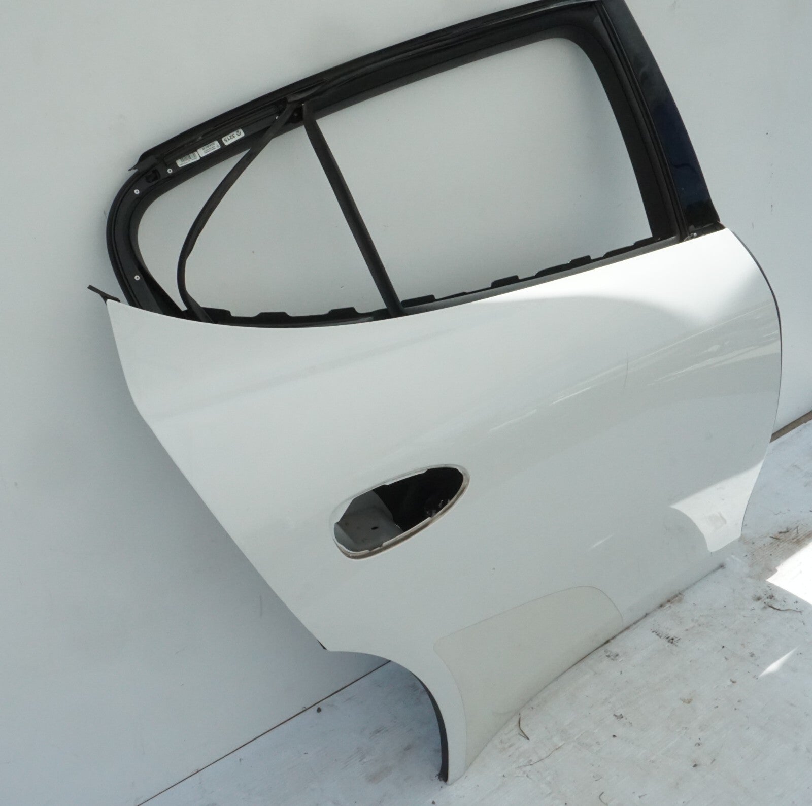 10 - 16 PORSCHE PANAMERA REAR RIGHT PASSENGER SIDE DOOR SHELL OEM