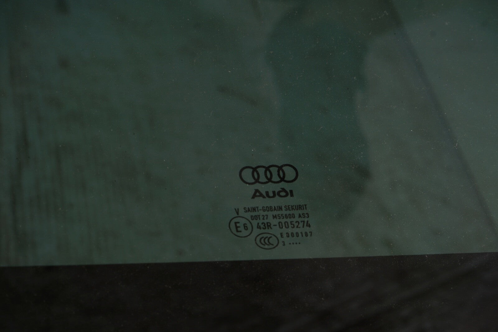 2011 - 2016 AUDI Audi A8 Rear Panoramic Sunroof Roof Glass Panel 4H4877072