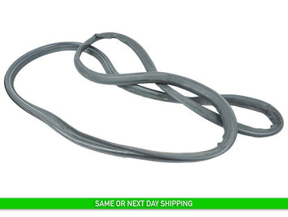 10 - 16 PORSCHE PANAMERA REAR TRUNK HATCH TAILGATE WEATHERSTRIP SEAL OEM