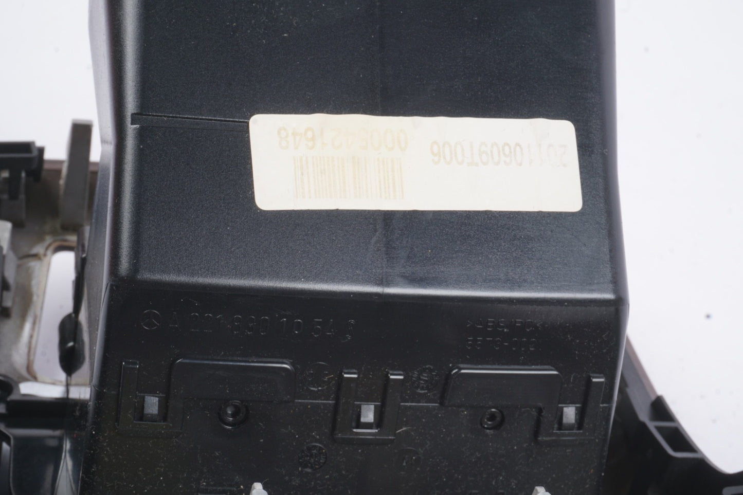 2007 - 2013 MERCEDES W221 S550 REAR AC HEATER AIR VENT PANEL OEM