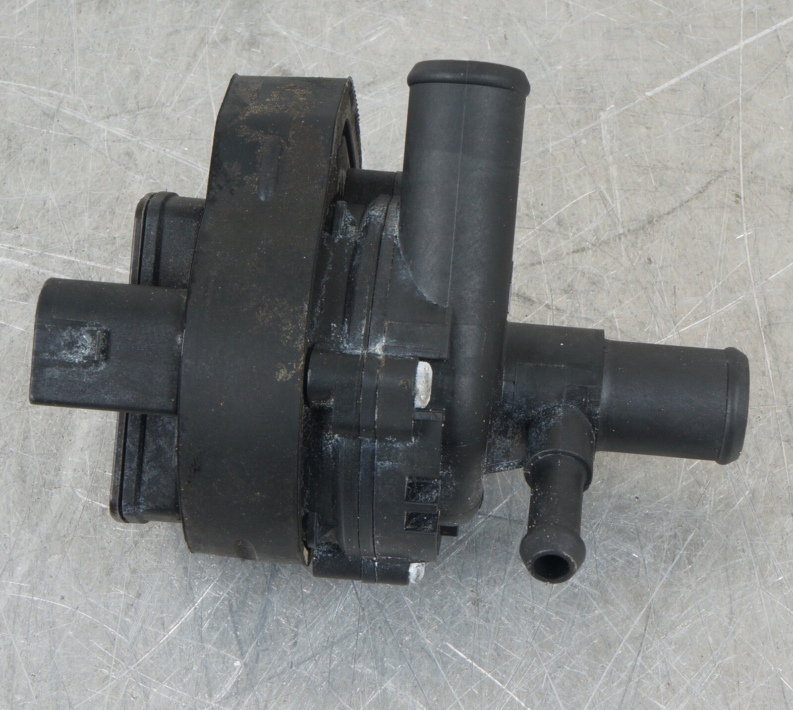 MERCEDES R231 SL-CLASS HEATER COOLANT AUX AUXILIARY RADIATOR WATER PUMP MOTOR