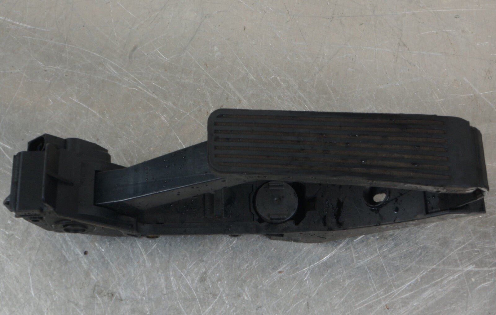 07-14 Mercedes W216 CL550 CL600 S400 S63 Gas Accelerator Pedal 2213000104 OEM