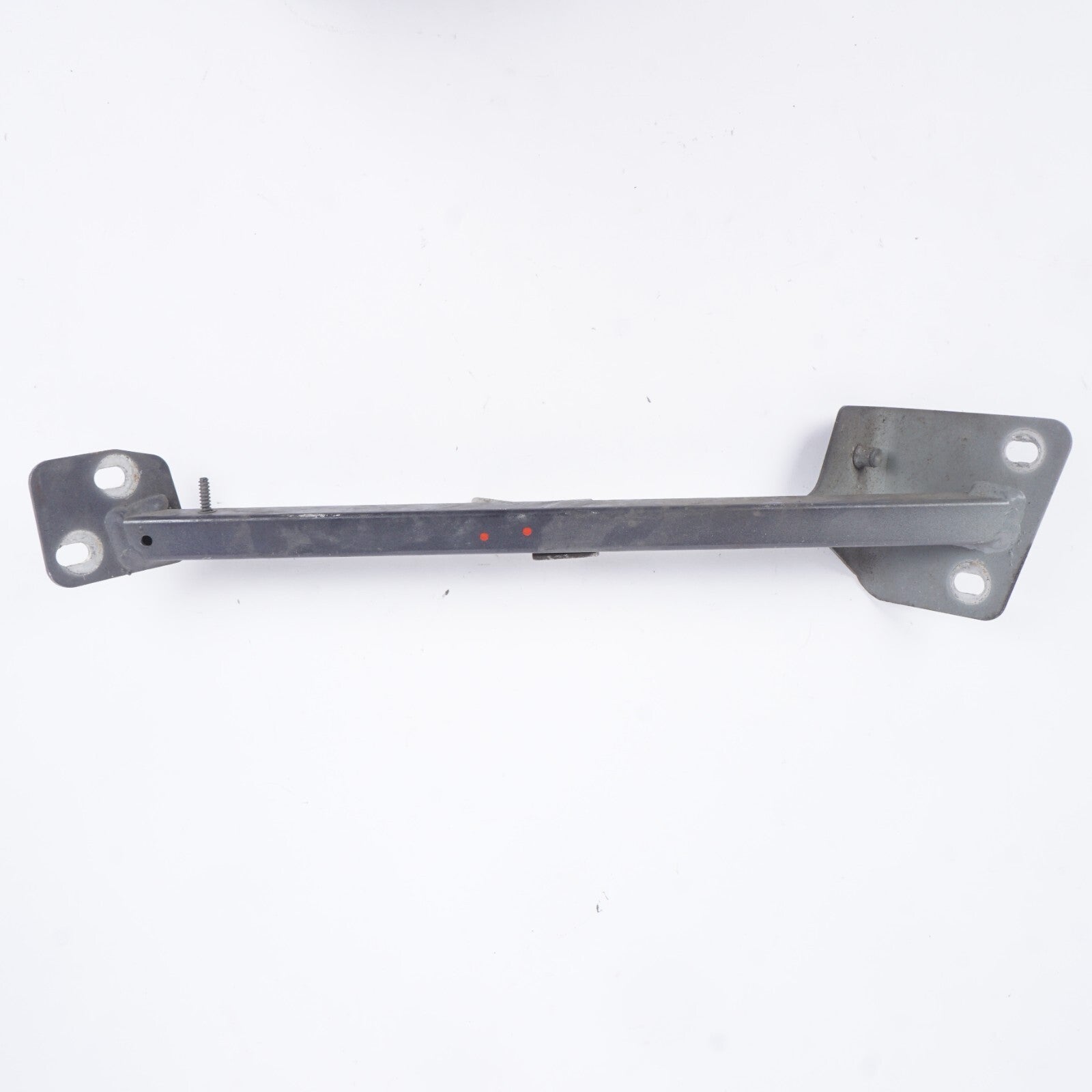 04-10 AUDI A8 A8L Front Fender Bracket Mount Right Passenger Side OEM