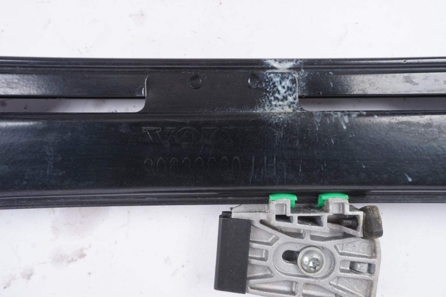 06-13 Volvo C70 T5 Convertible 2.5 Driver Left Door Window Regulator w/ Motor