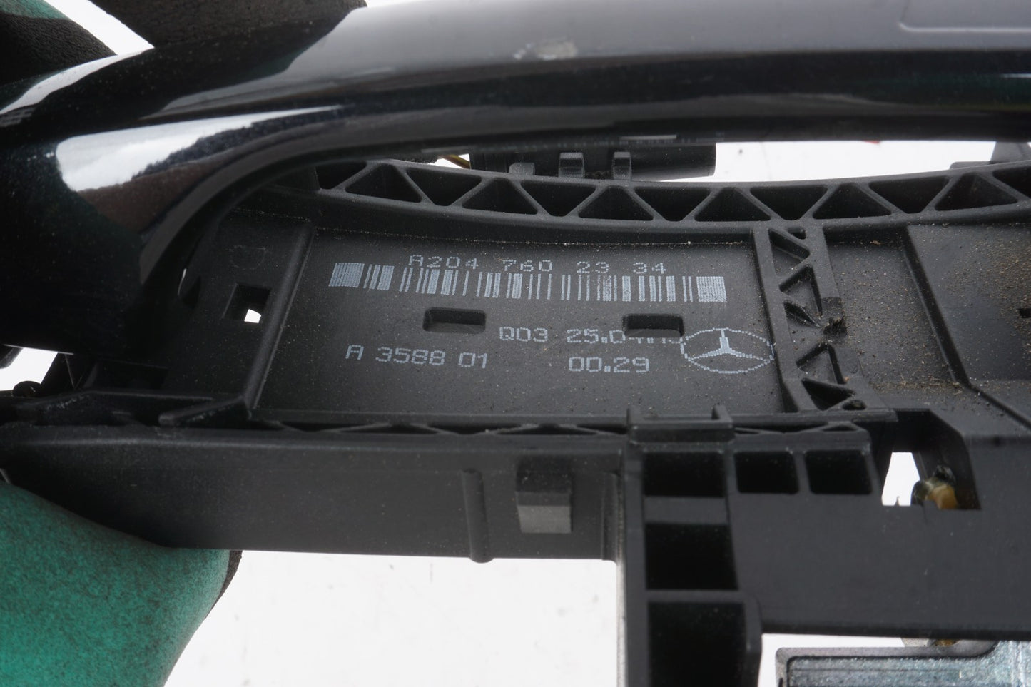 13-19 Mercedes GL GLS Front Left Driver Side Exterior Door Handle Keyless OEM