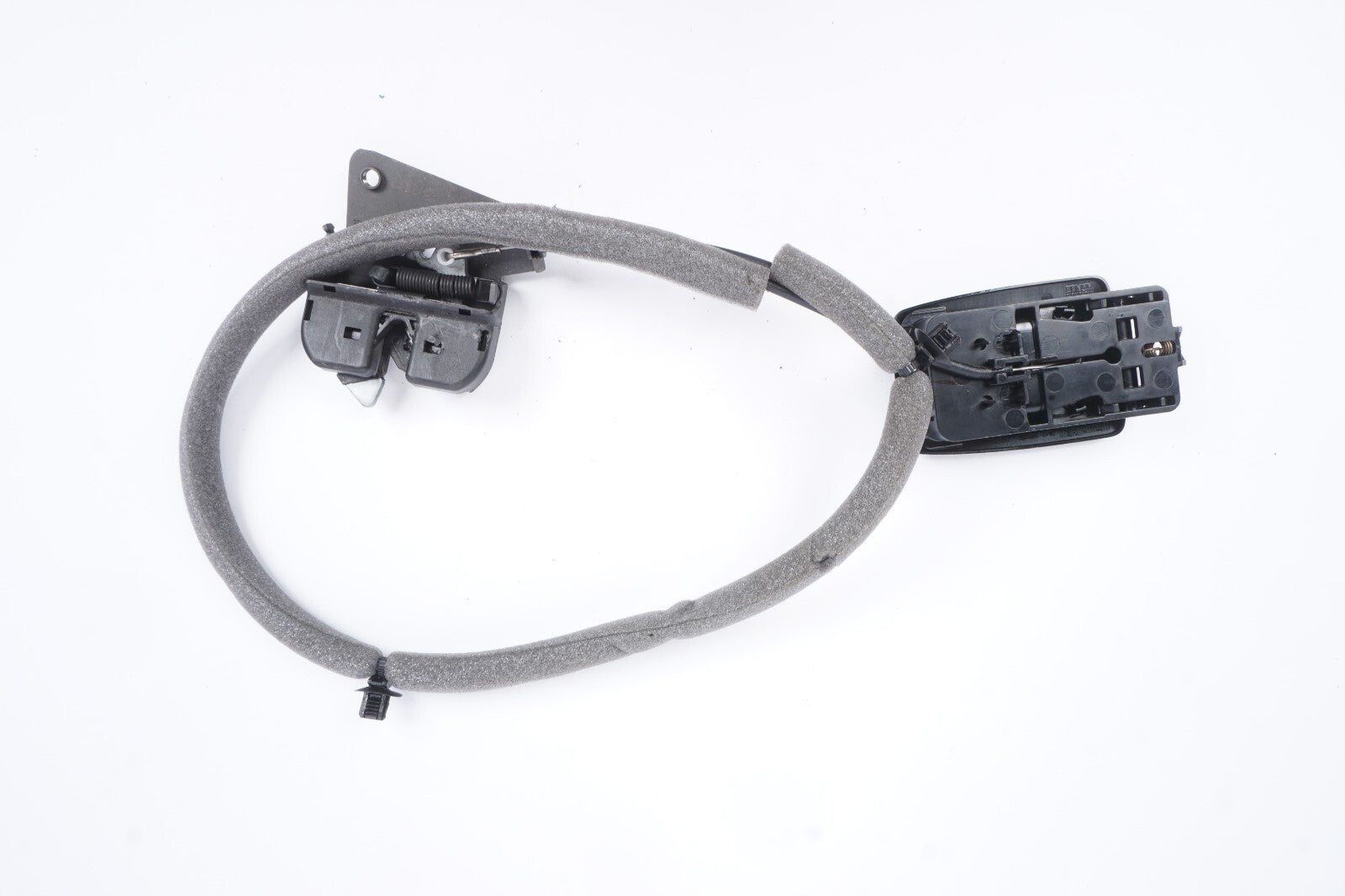 2021 - 2024 BMW 430I G22 Rear Folding Seat Latch Lock OEM