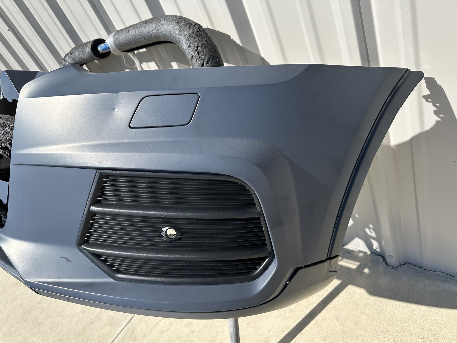 For 2016 Audi Q3 New Front Bumper Cover Primed Without Side Light Hole