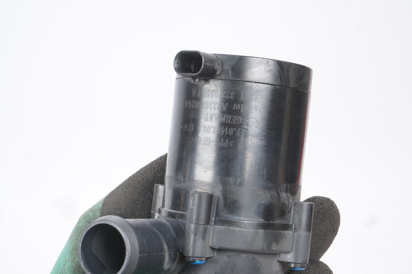 14-17 Mercedes S550 W222 Circulation Pump A2228350264 OEM