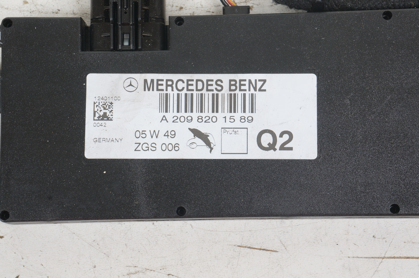 06 -09 Mercedesz CLK350 CLK500 W209 CONVERTIBLE LEFT RADIO KEY AM FM SIGNAL OEM