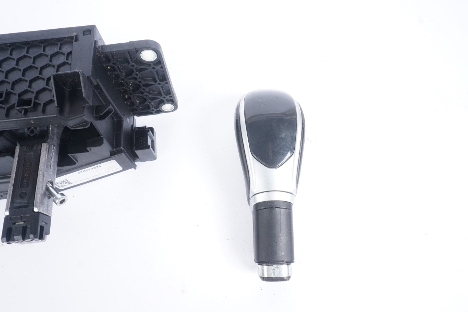 2014-2019 MASERATI GHIBLI SQ4 FLOOR SHIFTER GEAR SELECTOR OEM