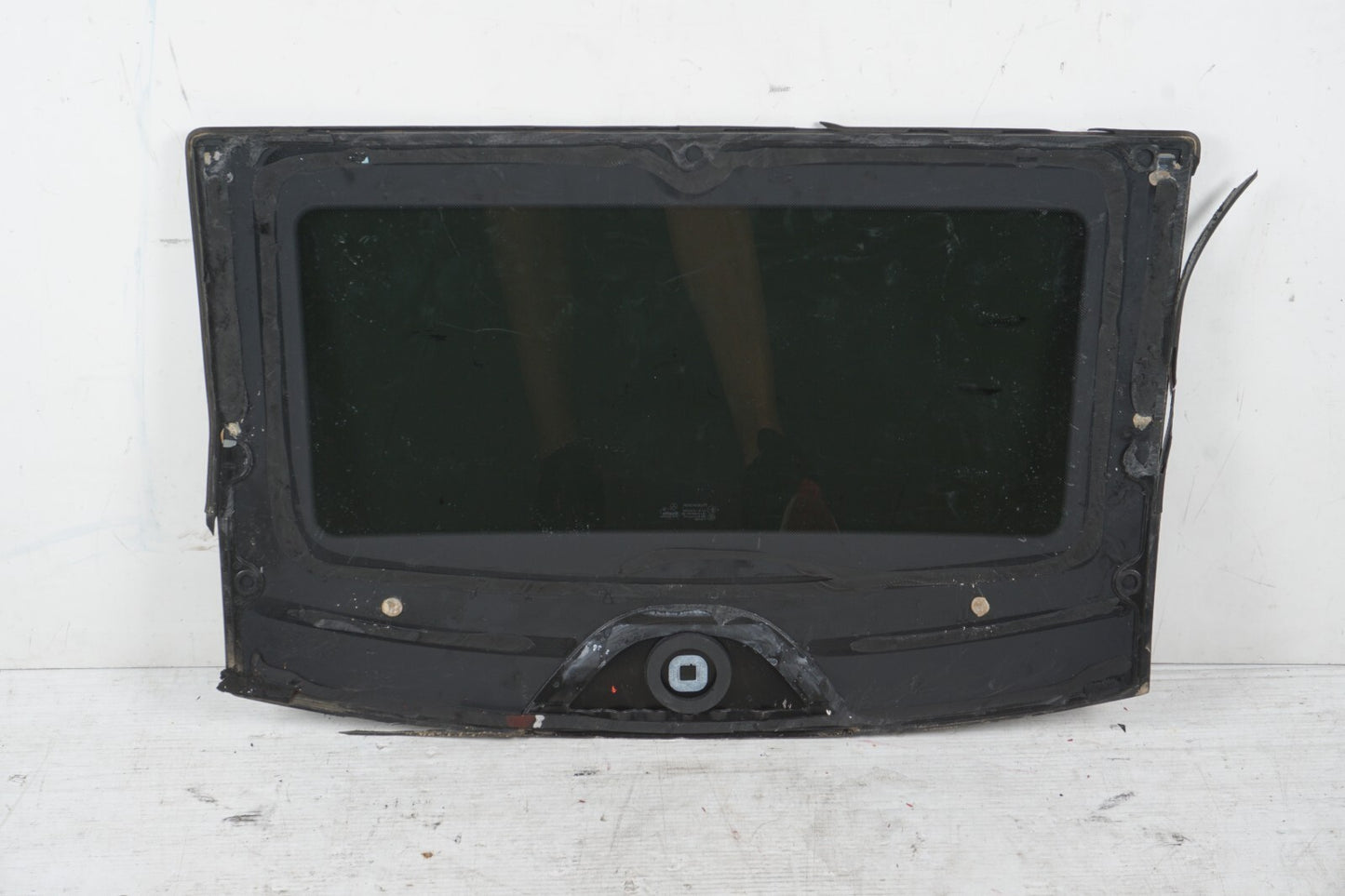 08-14 Mercedes W204 C250 C300 C350 Sedan Rear Panoramic Sunroof Glass OEM