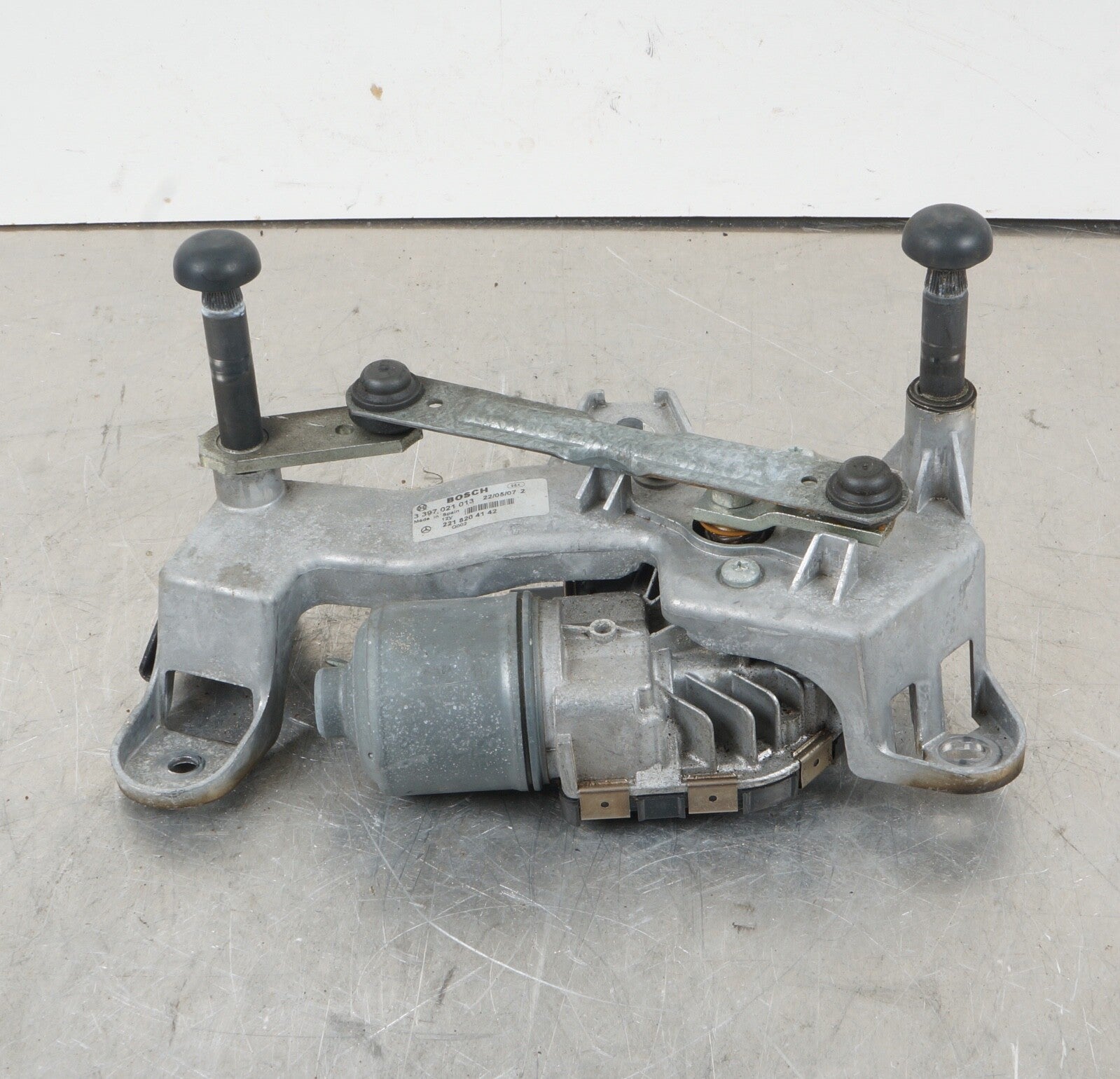 07 - 13 MERCEDES W221 S400 S550 CL550 WINDSHIELD RIGHT PASS WIPER MOTOR DRIVE