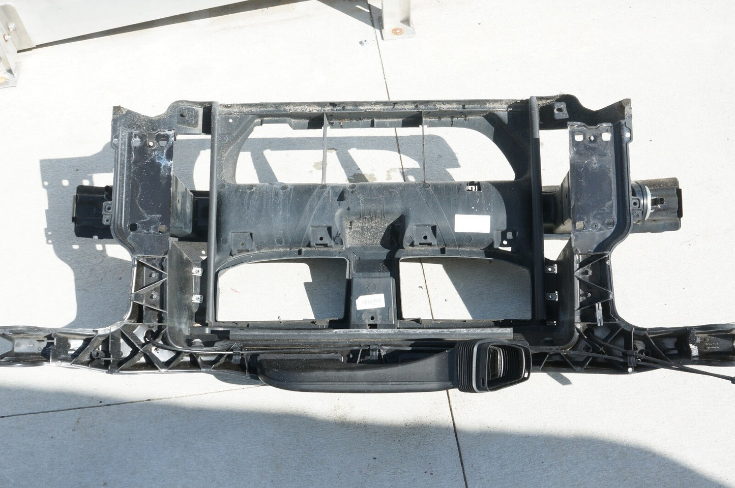2007 - 2013 BMW 328I 335I CONVERTIBLE COUPE RADIATOR SUPPORT REINFORCEMENT