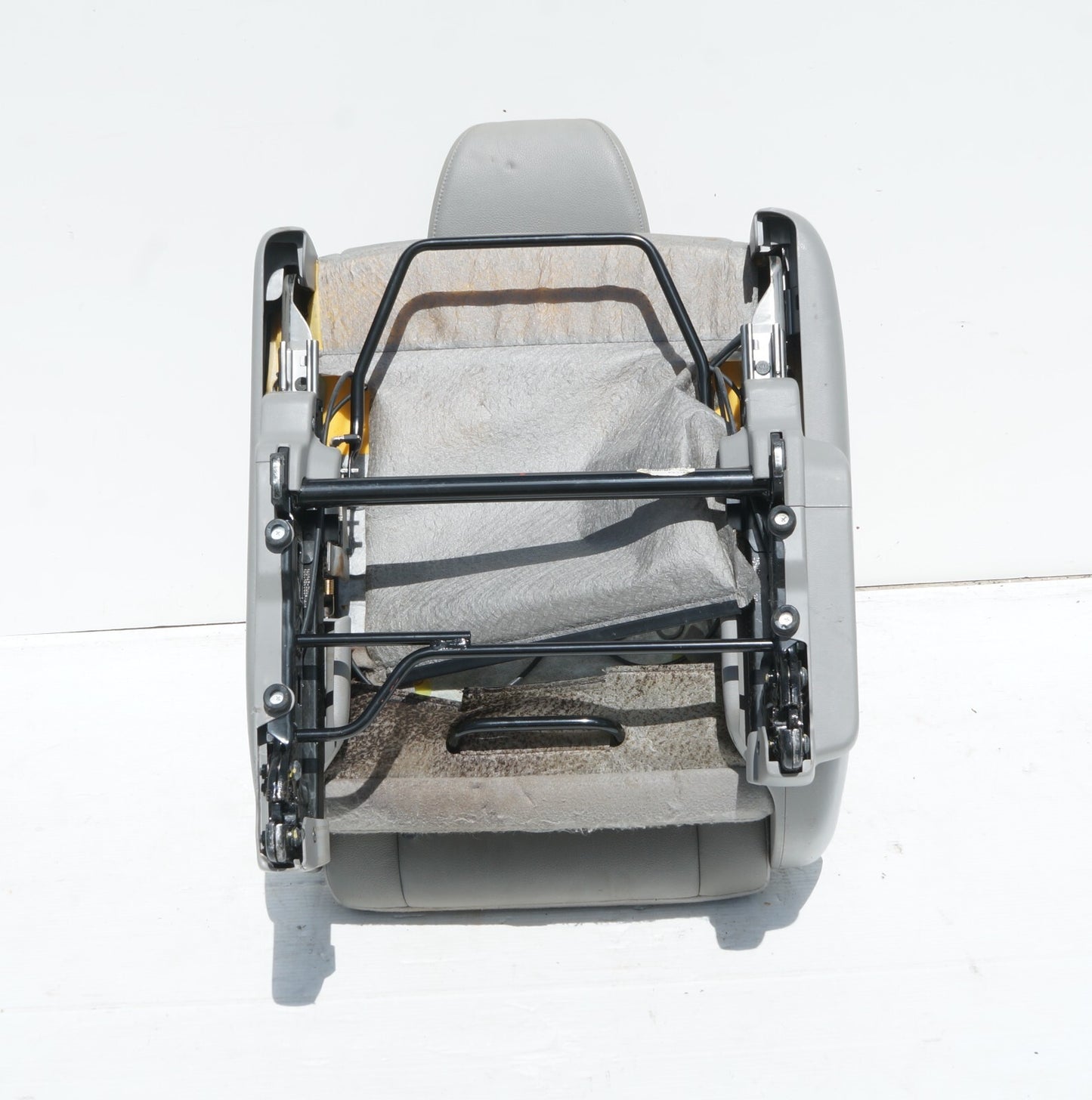 2011 - 2017 HONDA ODYSSEY 2RD ROW SEAT LEFT DRIVER SIDE OEM