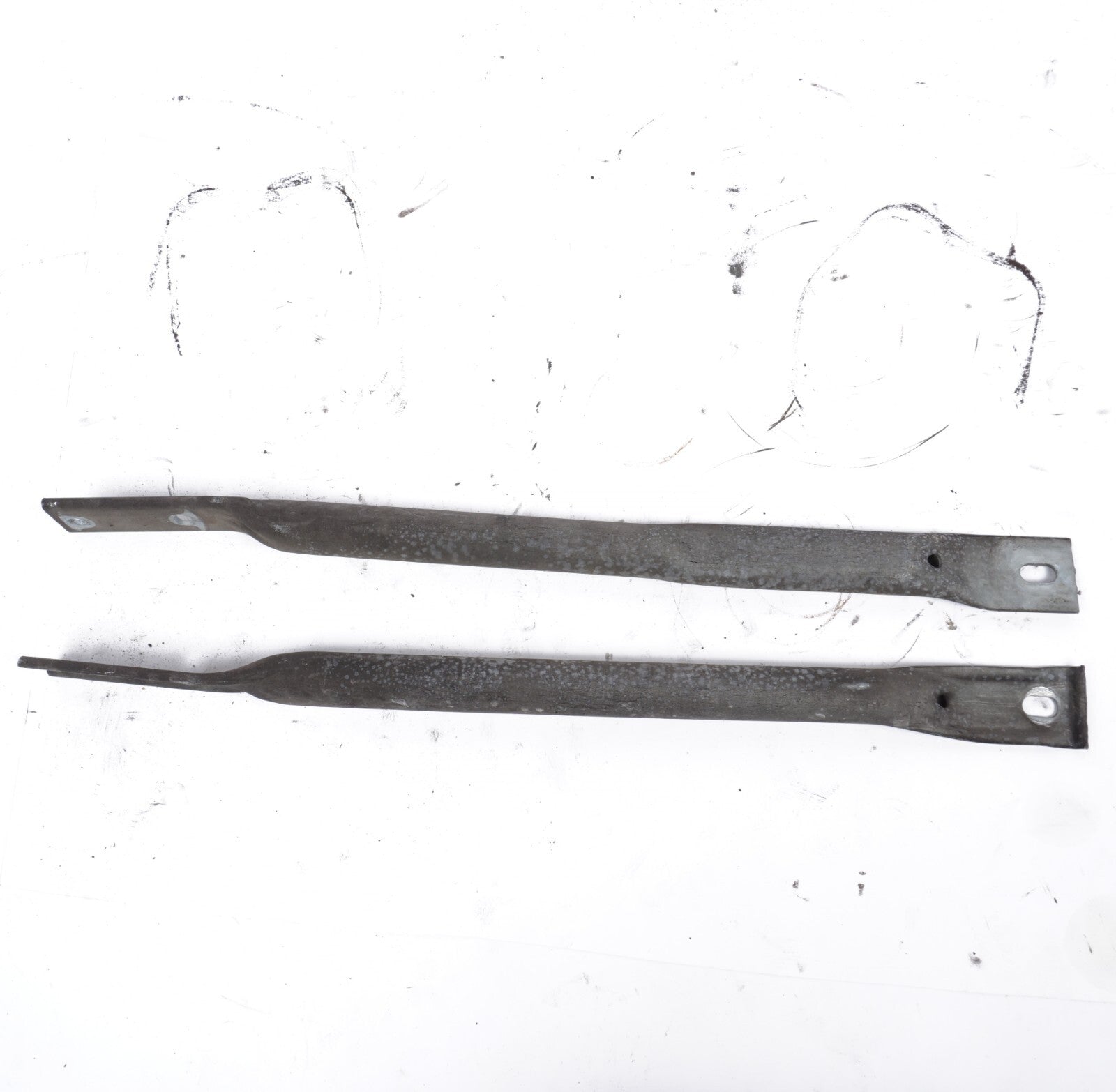 14-20 Mercedes S550 W222 Crossmember Bracket Support Left & Right OEM