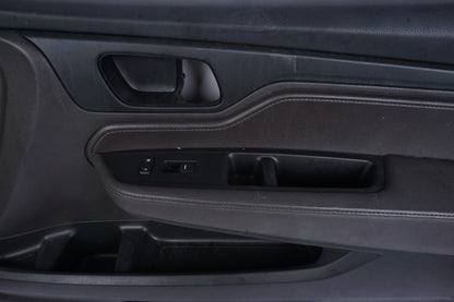 18 - 23 Honda Odyssey Front Right Passenger Door Panel Trim OEM