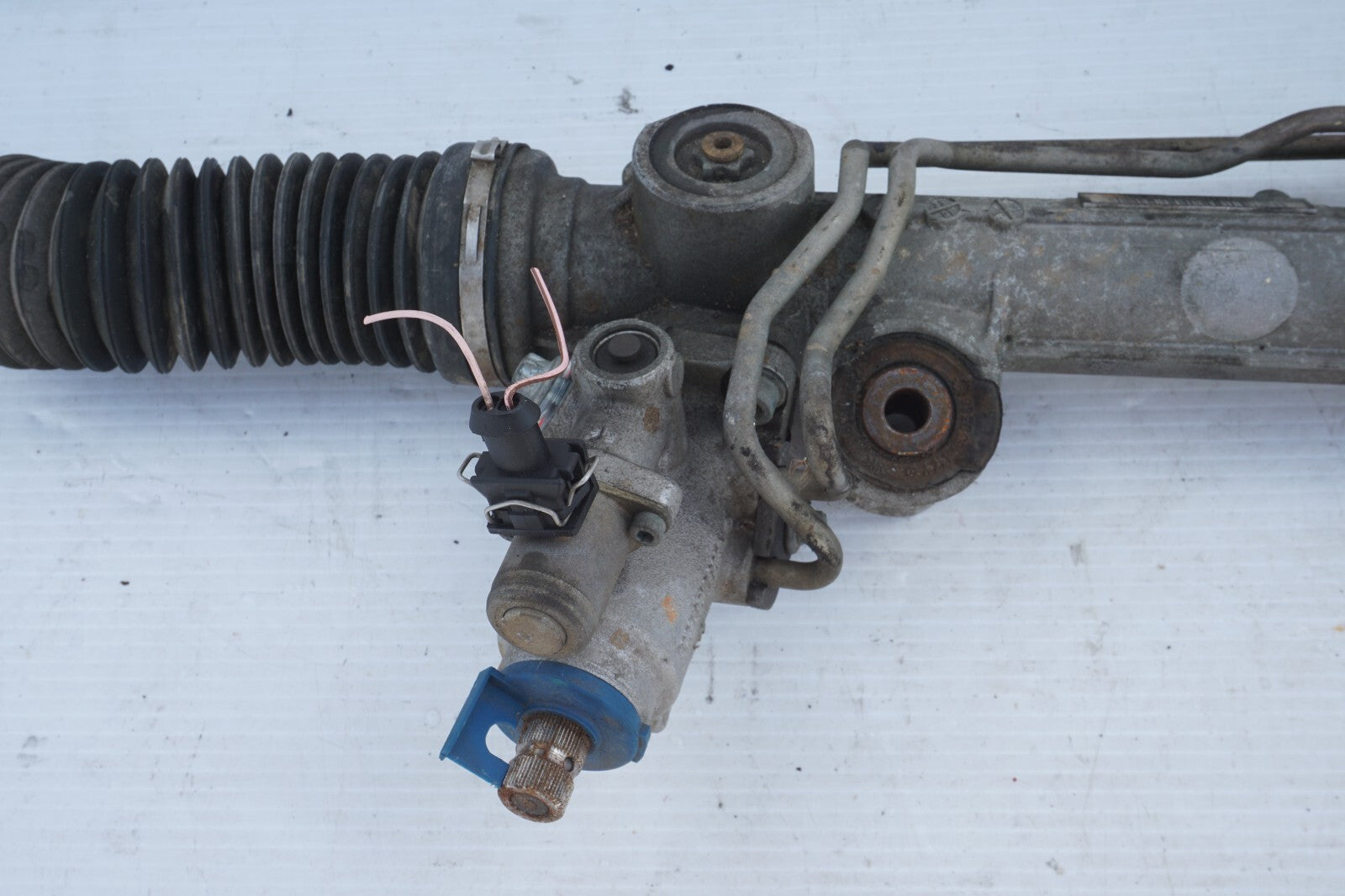 03-06 Mercedes SL500 Power Steering Rack And Pinion 2304600800  OEM