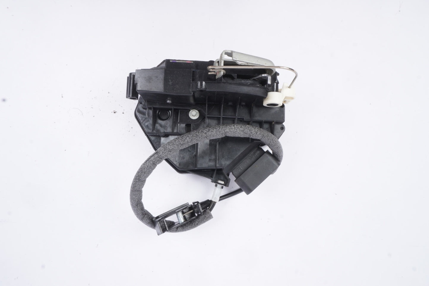 2016 2017 2018 Ford Focus RS left driver rear door lock actuator F1EA-F26413-AD