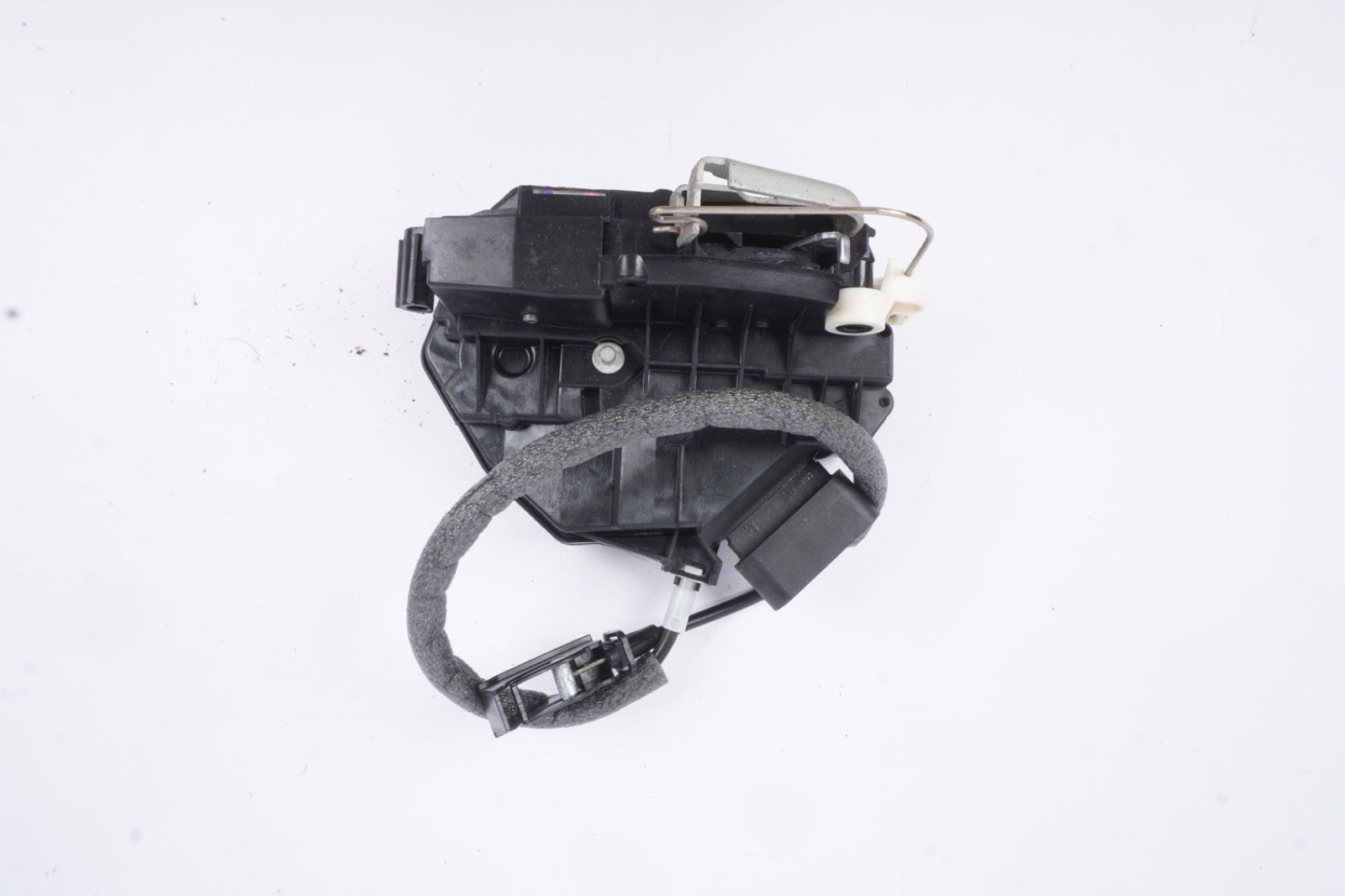 2016 2017 2018 Ford Focus RS left driver rear door lock actuator F1EA-F26413-AD