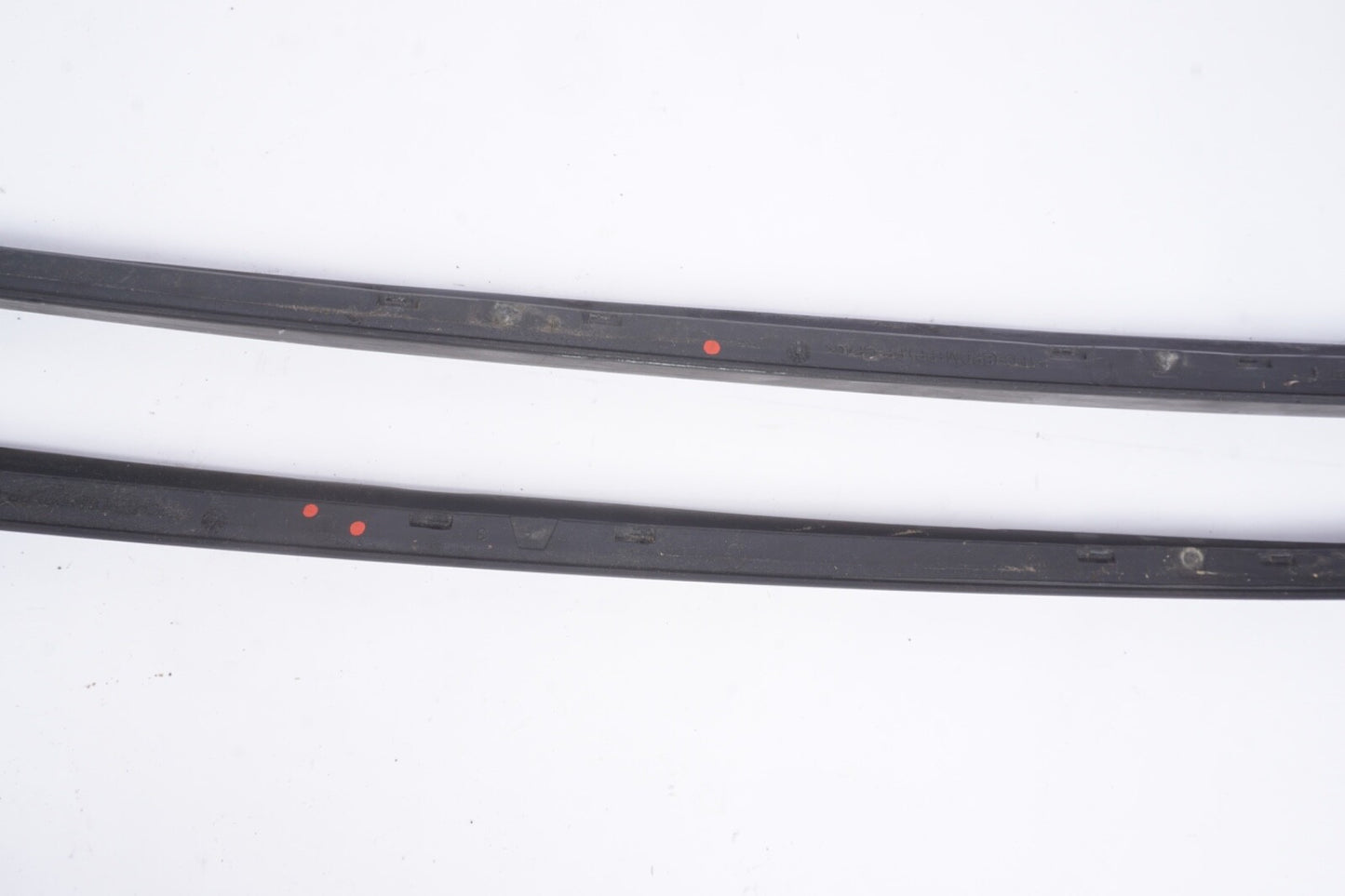 2011-2018 AUDI A8 QUATTRO - Left and Right Windshield SIDE TRIM / SEAL 4H0854328